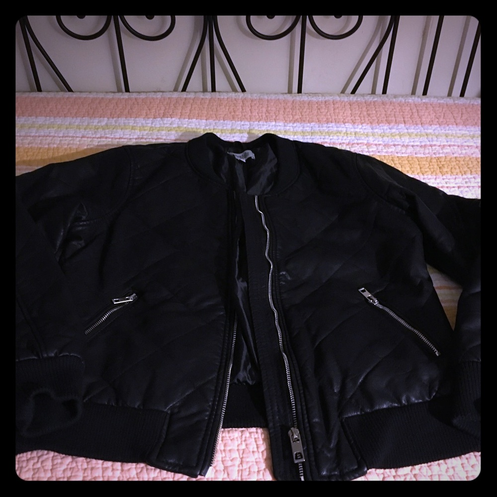 Charlotte Russe Black Quilted Bomber Jacket - L/XL